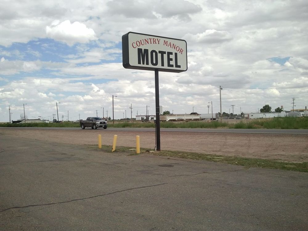 Country Manor Motel Watkins Εξωτερικό φωτογραφία