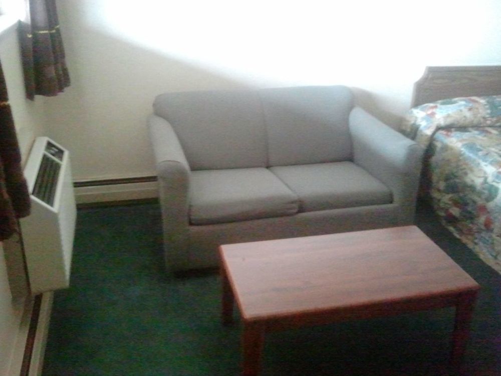 Country Manor Motel Watkins Δωμάτιο φωτογραφία