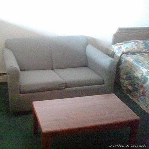 Country Manor Motel Watkins Εξωτερικό φωτογραφία