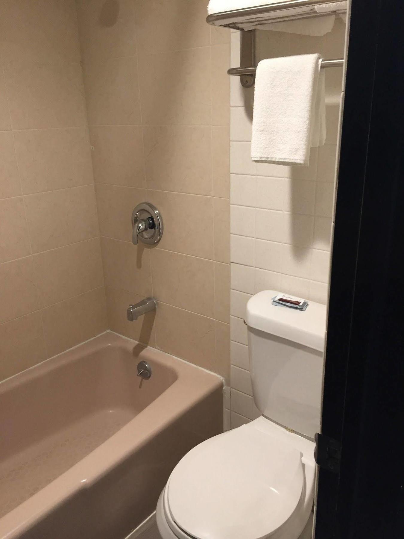 Country Manor Motel Watkins Εξωτερικό φωτογραφία